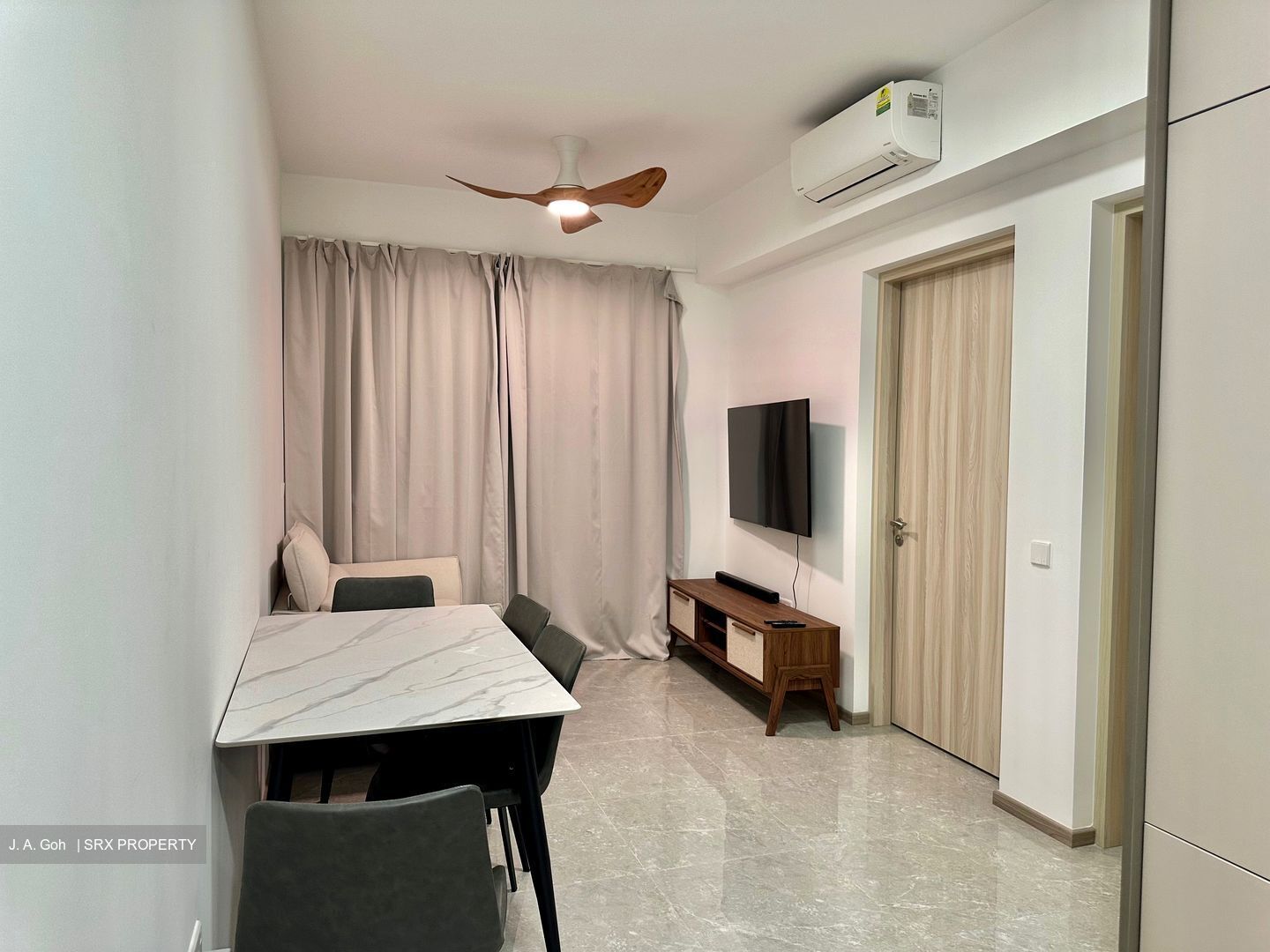 Sengkang Grand Residences (D19), Apartment #536135841